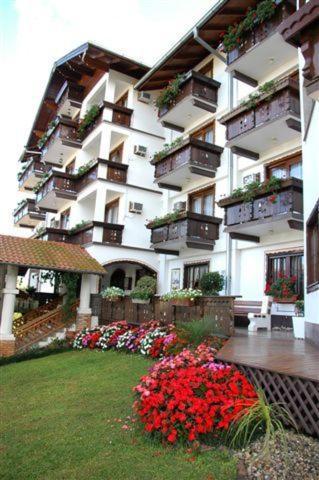 Hotel Tirol Treze Tilias Exterior photo